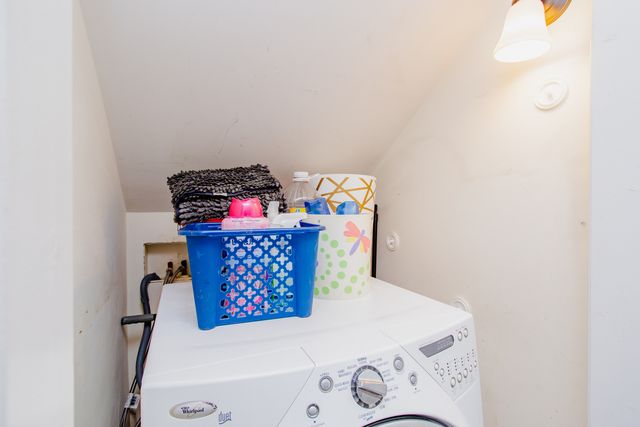 822 11th Street, North Chicago, IL 60064