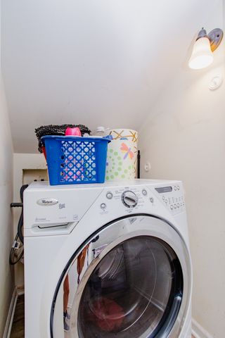 822 11th Street, North Chicago, IL 60064