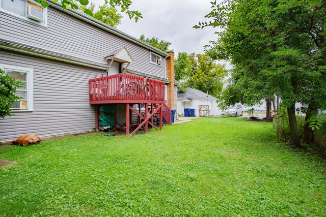 822 11th Street, North Chicago, IL 60064