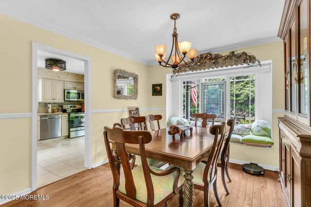 85 Valley Avenue, Highlands, NJ 07732