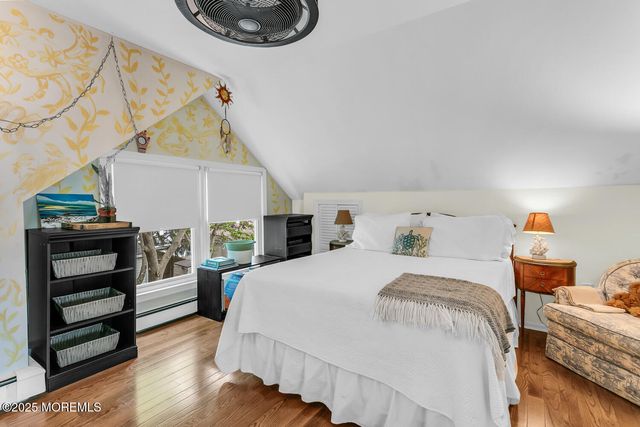 85 Valley Avenue, Highlands, NJ 07732