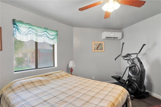 13633 Summit Valley Road, Hesperia, CA 92345