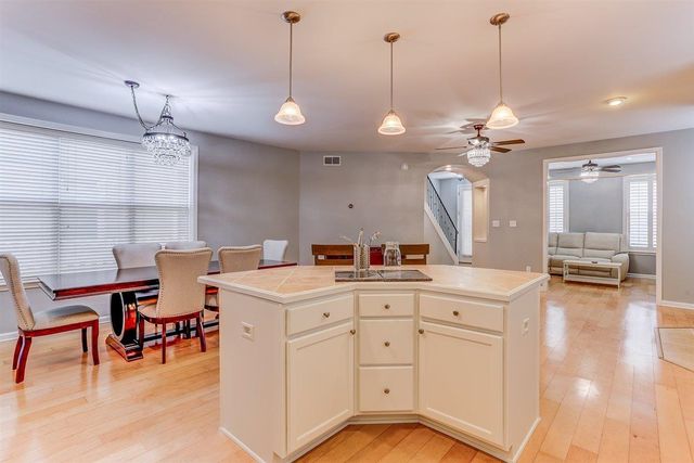 1358 ISLAND SHORE DR, Memphis, TN 38013