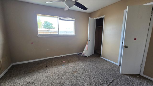 1403 Blalock Road 14, Houston, TX 77055