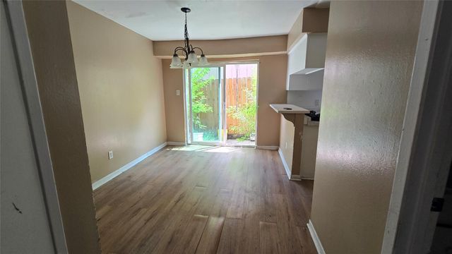 1403 Blalock Road 14, Houston, TX 77055