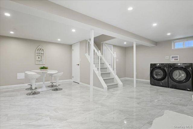 70 Nevada Street, Hicksville, NY 11801