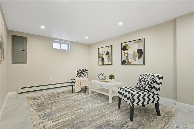 70 Nevada Street, Hicksville, NY 11801