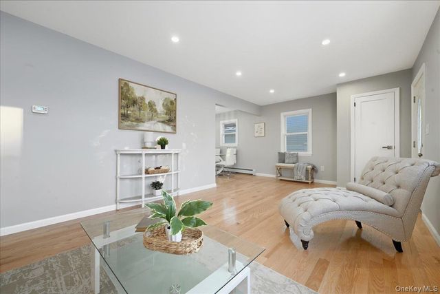 70 Nevada Street, Hicksville, NY 11801