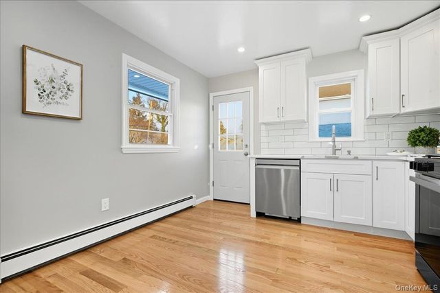 70 Nevada Street, Hicksville, NY 11801