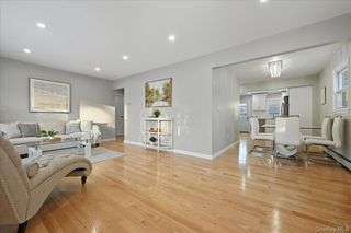 70 Nevada Street, Hicksville, NY 11801