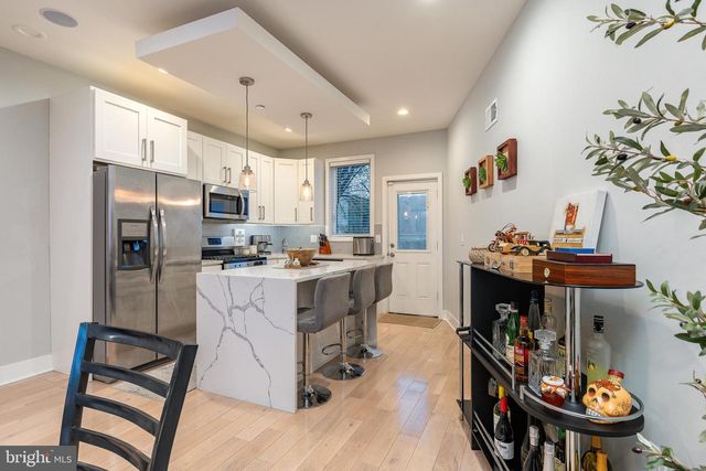 1817 N LEITHGOW ST, Philadelphia, PA 19122