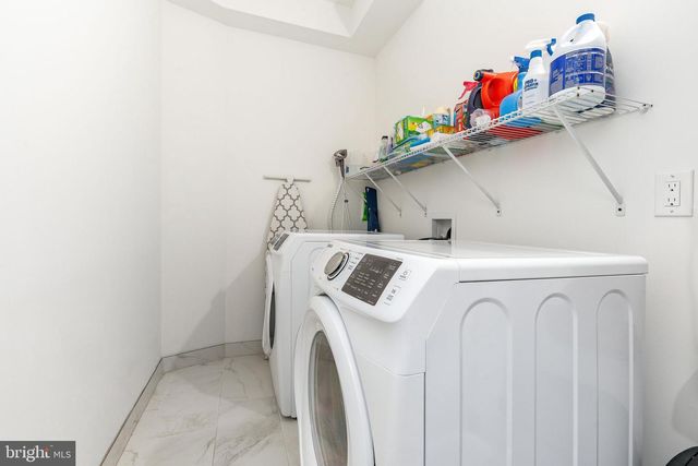 1817 N LEITHGOW ST, Philadelphia, PA 19122