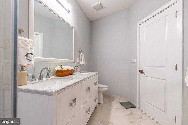 1817 N LEITHGOW ST, Philadelphia, PA 19122