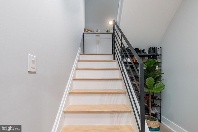 1817 N LEITHGOW ST, Philadelphia, PA 19122