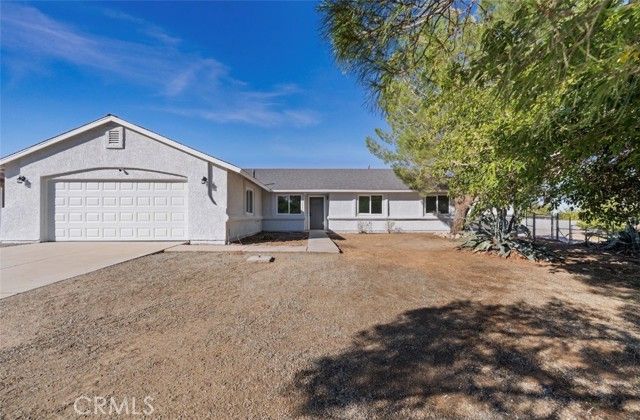 15352 Linden, Hesperia, CA 92345