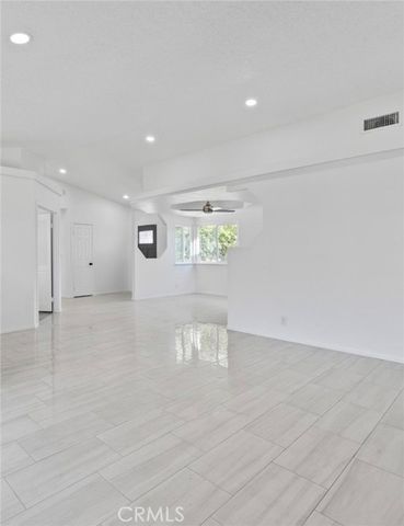 15352 Linden, Hesperia, CA 92345