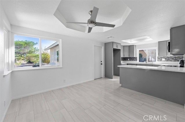 15352 Linden, Hesperia, CA 92345