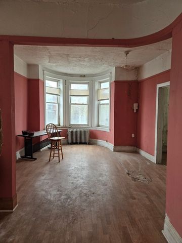 5533 S Michigan Avenue, Chicago, IL 60637