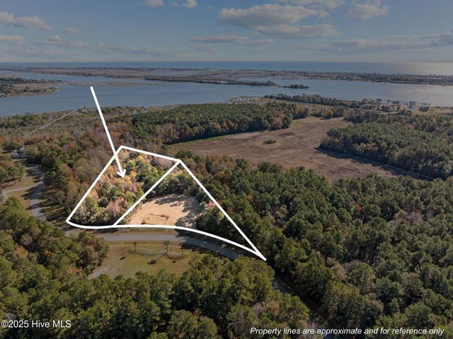 138 Royal Palms Way, Holly Ridge, NC 28445