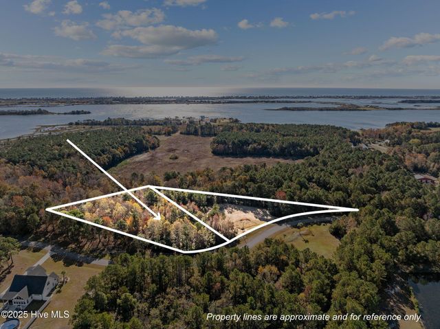 138 Royal Palms Way, Holly Ridge, NC 28445