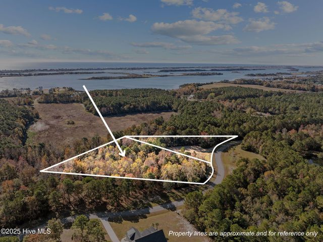 138 Royal Palms Way, Holly Ridge, NC 28445