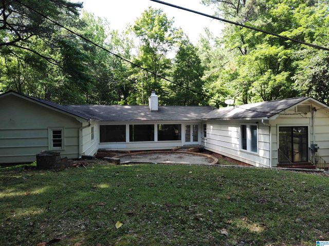 204 PRIMROSE PATH, Sylacauga, AL 35150