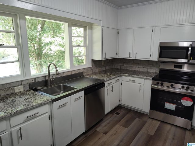 204 PRIMROSE PATH, Sylacauga, AL 35150