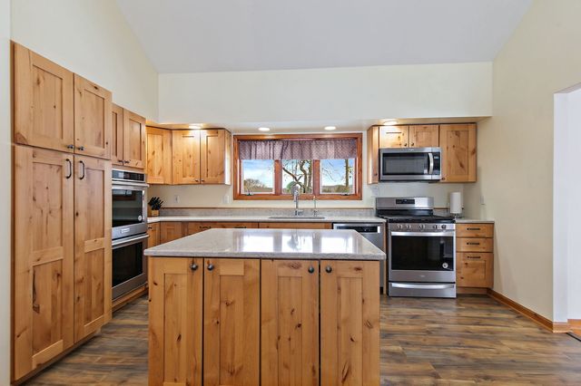 28166 W Wilmot Road, Antioch, IL 60002