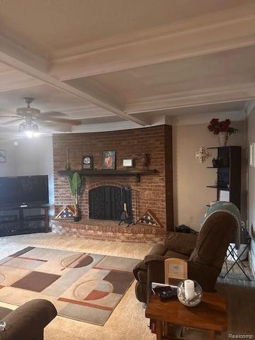 37129 Almont Drive W, Sterling Heights, MI 48310