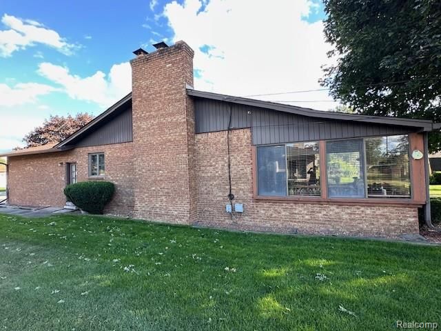 37129 Almont Drive W, Sterling Heights, MI 48310