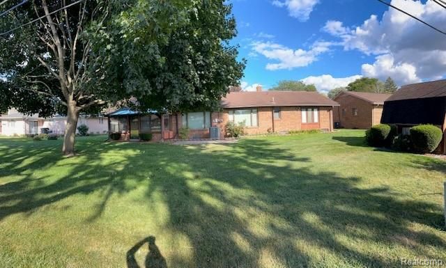 37129 Almont Drive W, Sterling Heights, MI 48310