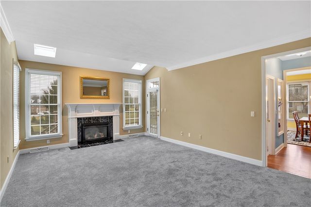 109 Oakview Dr, Cranberry Twp, PA 16066