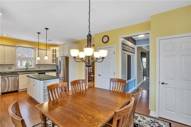 109 Oakview Dr, Cranberry Twp, PA 16066