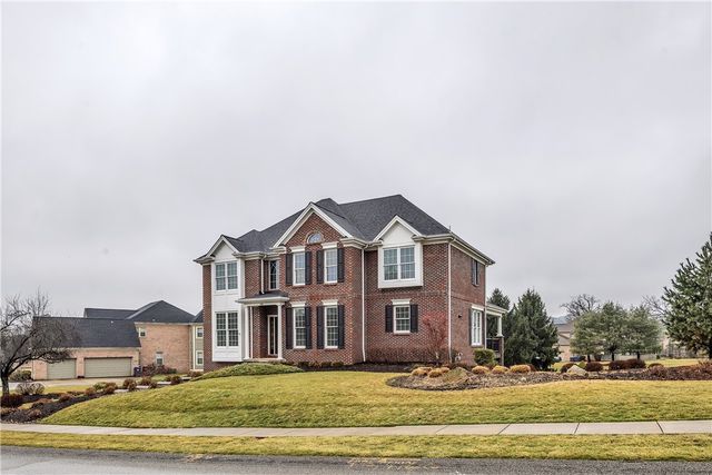 109 Oakview Dr, Cranberry Twp, PA 16066