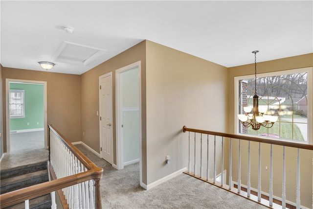 109 Oakview Dr, Cranberry Twp, PA 16066