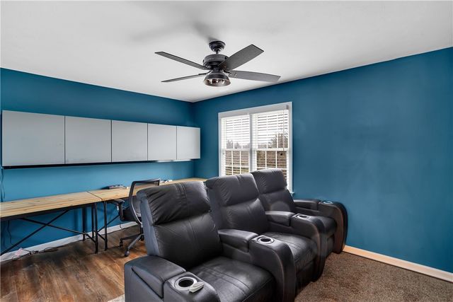 109 Oakview Dr, Cranberry Twp, PA 16066