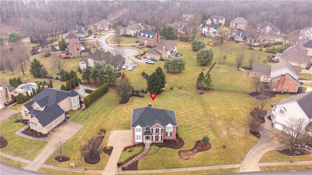 109 Oakview Dr, Cranberry Twp, PA 16066