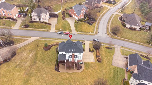 109 Oakview Dr, Cranberry Twp, PA 16066