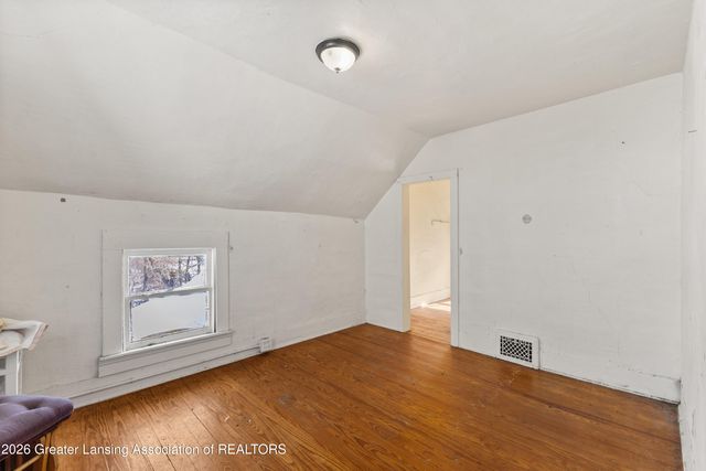 527 Beech Street, Lansing, MI 48912