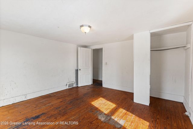 527 Beech Street, Lansing, MI 48912