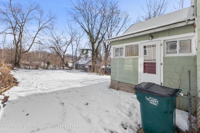 527 Beech Street, Lansing, MI 48912