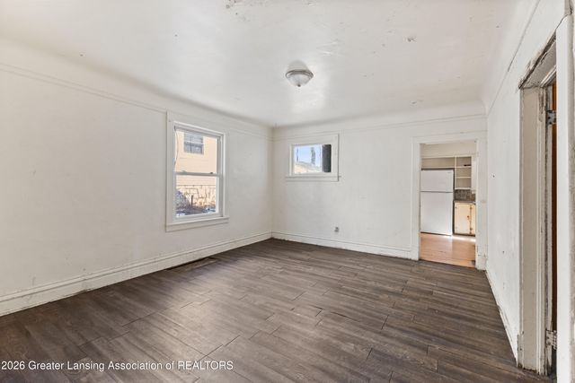 527 Beech Street, Lansing, MI 48912