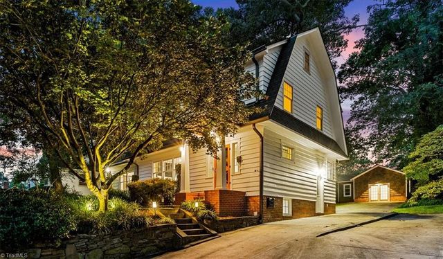 300 Warren Street, Greensboro, NC 27403