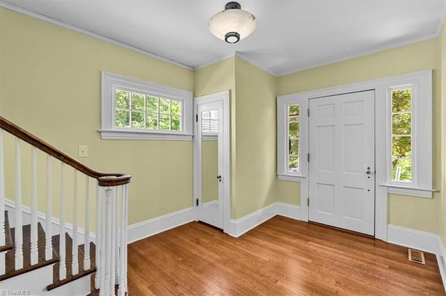 300 Warren Street, Greensboro, NC 27403