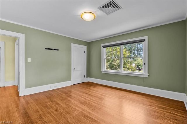 300 Warren Street, Greensboro, NC 27403