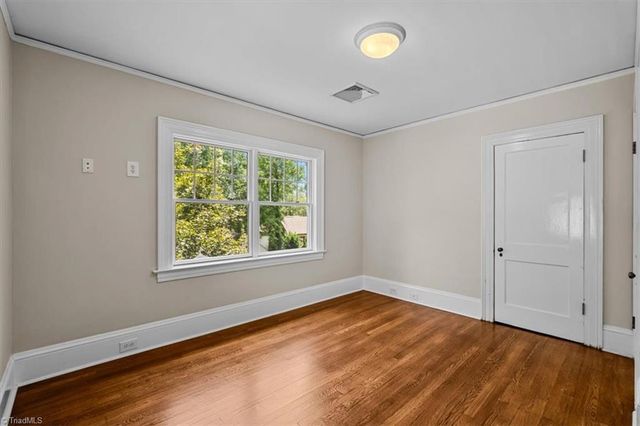 300 Warren Street, Greensboro, NC 27403