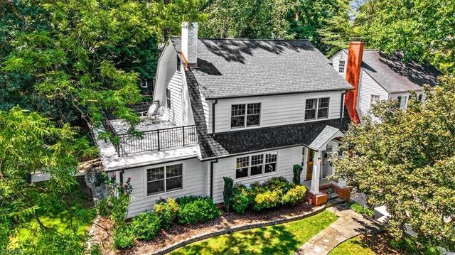 300 Warren Street, Greensboro, NC 27403