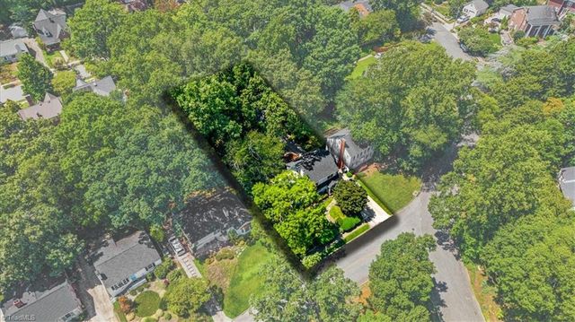 300 Warren Street, Greensboro, NC 27403