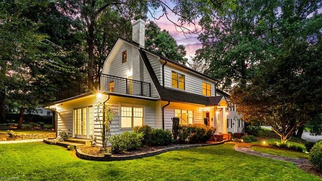 300 Warren Street, Greensboro, NC 27403