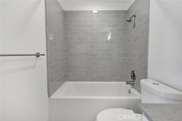 8770 Glendale, Hesperia, CA 92345